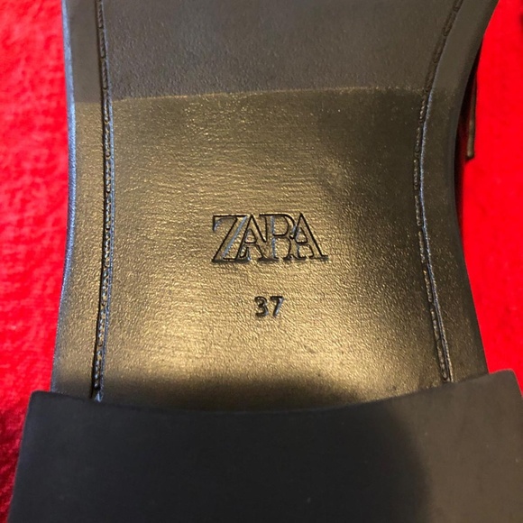 Womens black and white loafers - Picture 4 of 9